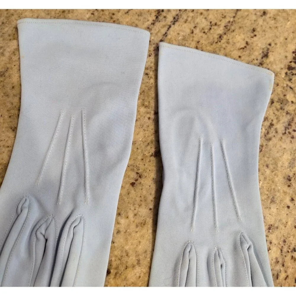 Vintage Womens Size L/XL Light Blue Nylon Formal Gloves Bridgerton